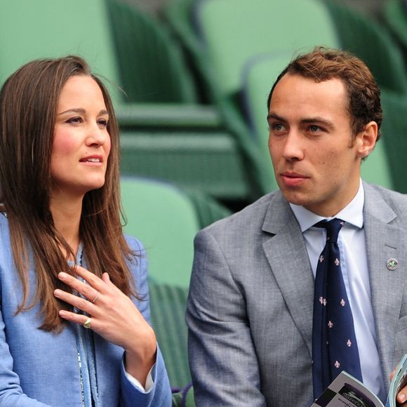 A l'occasion de son 4ème anniversaire de mariage, James Middleton a fait une belle déclaration d'amour à son épouse.

Pippa et James Middleton dans la Royal Box au Centre Court le jour de l'ouverture de Wimbledon 2013 à Londres, Royaume-Uni, le 24 juin 2013. © Davy Adam/PA Photos/ABACA