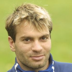 Le joueur de rugby est décédé accidentellement le 23 novembre 2020 à 48 ans.

Archives - Clairefontaine-En-Yvelines, Christophe Dominici lors d'un entrainement de l'équipe de France de rugby le 7 novembre 2001.
