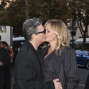Marc Lavoine et sa compagne Adriana Karembeu arrivant au "Concerto pour la Paix" organisé par Omar Harfouch au Théâtre des Champs Élysées à Paris, France, le 18 Septembre 2024. © Perusseau / Tribeca / Bestimage