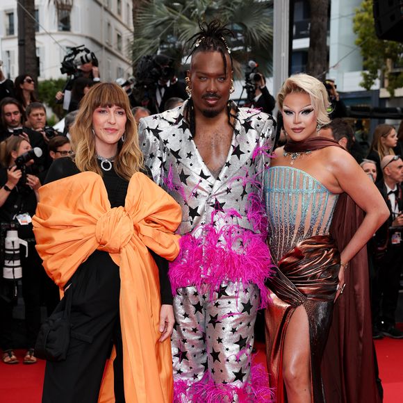 Daphné Bürki, Kiddy Smile, Nicky Doll - Montée des marches du film « Furiosa : A Mad Max Saga » lors du 77ème Festival International du Film de Cannes, au Palais des Festivals à Cannes. Le 15 mai 2024 © Jacovides-Moreau / Bestimage