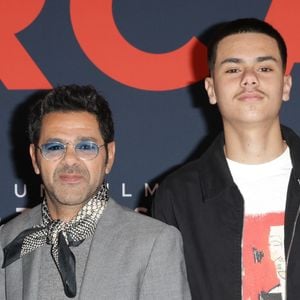 Le fils de Jamel Debbouze et Mélissa Theuriau impressionne

Jamel Debbouze et Léon Debbouze - Première du film "Mercato" au cinéma "Le Grand Rex" à Paris.
© Guirec Coadic/Bestimage
