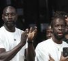 Passionné de sport, le comédien s'est lancé dans une aventure entrepreneuriale audacieuse dans la capitale.

Omar Sy et Youssoupha Mabiki au match de basket-ball : Paris affronte Monaco (94-99) en Ligue Betclic Elite à l'Adidas Arena à Paris, le 12 octobre 2025

© Michtof / PsnewZ / Bestimage