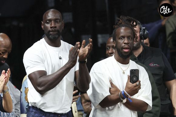 Passionné de sport, le comédien s'est lancé dans une aventure entrepreneuriale audacieuse dans la capitale.

Omar Sy et Youssoupha Mabiki au match de basket-ball : Paris affronte Monaco (94-99) en Ligue Betclic Elite à l'Adidas Arena à Paris, le 12 octobre 2025

© Michtof / PsnewZ / Bestimage