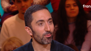 "Je le reconnais pour la première fois" : Jimmy Mohamed en fait-il trop ? Des décisions à venir, il prend en compte sa vie de papa de 3 enfants