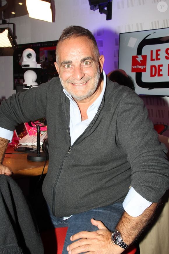 Rien n'a changé, ou presque, car il a impressionné avec sa perte de poids

Exclusif - Laurent Fontaine - Emission "Le Show de Luxe" sur la Radio Voltage à Paris le 18 octobre 2018. © Philippe Baldini/Bestimage