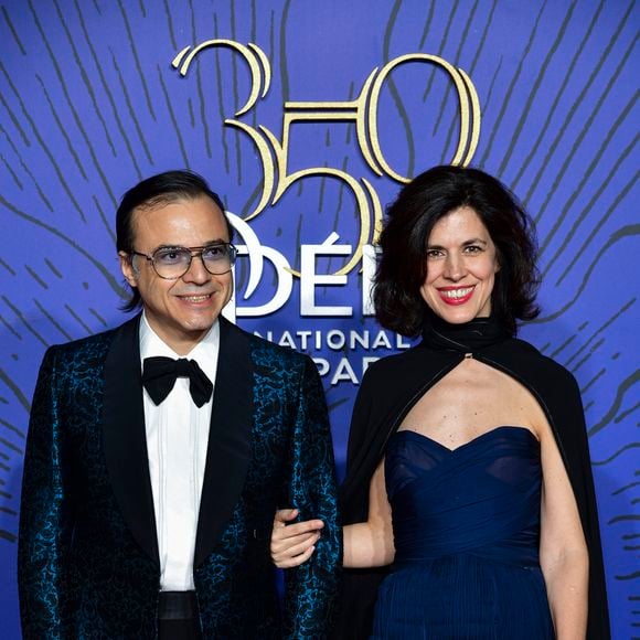 Bertrand Burgalat et sa femme Vanessa Seward lors du photocall du gala du 350ème anniversaire de l'Opéra Garnier à Paris, France, le 8 mai 2019. © Pierre Perusseau/Bestimage