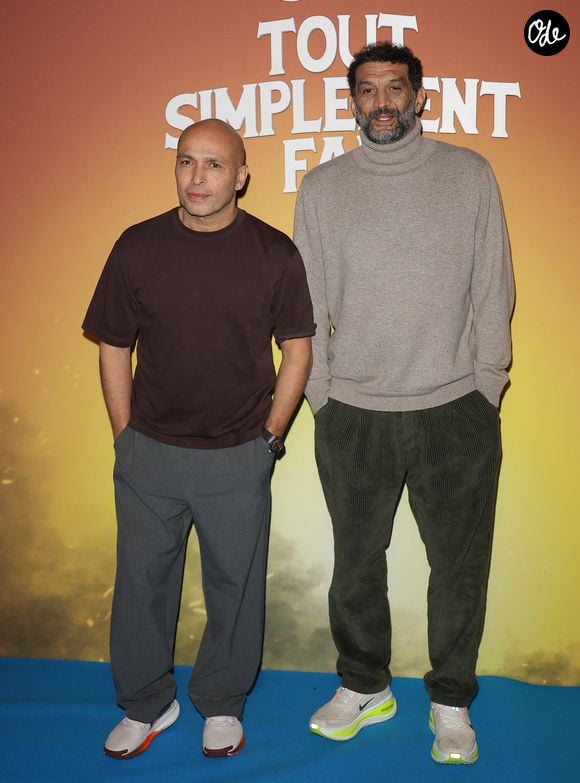 Eric Judor et Ramzy Bedia - Photocall de l'avant-première de la série "Tout Simplement Fan" sur Prime Vidéo à La Scala à Paris le 17 février 2026. © Coadic Guirec/bestimage