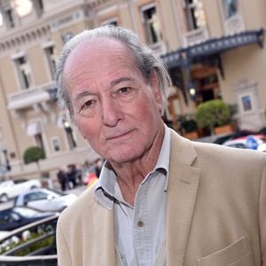 Une école de théâtre prestigieuse est accusée de violences sexistes et d'humiliations.

Le réalisateur et scénariste français Claude Zidi, à l'hôtel de Paris à Monaco. Il participe au 12 ème  Monte Carlo Film Festival de la Comédie. @JUNIOR / BESTIMAGE