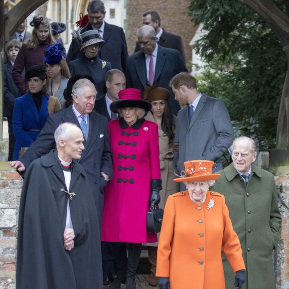 Entouré de la Reine Elizabeth II et du reste de la famille, les deux frères partageaient de doux moments ensemble...

Kate Catherine Middleton, enceinte  et le prince William, duc de Cambridge avec le prince Harry et sa fiancée Meghan Markle, Le prince Charles, prince de Galles et Camilla Parker Bowles, La reine Elisabeth II et le prince Philip Duc d'Édimbourg - La famille royale d'Angleterre arrive à l'église St Mary Magdalene pour la messe de Noël à Sandringham le 25 décembre 2017