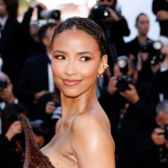 Flora Coquerel lors du 79ème Festival International du Film de Cannes, le 13 mai 2026. 

Photo : Jacovides-Moreau / Bestimage