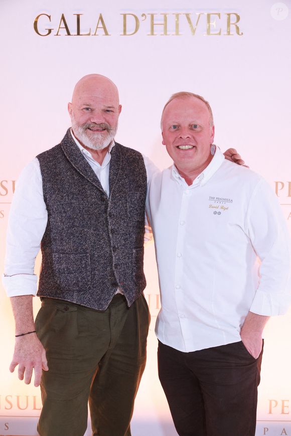 Philippe Etchebest et le Chef David Bizet assistent à un photocall pour le Gala d'Hiver du Peninsula Paris, avec un cocktail dînatoire orchestré par le Chef Exécutif David Bizet et le Chef Pâtissier Anne Coruble à l'hôtel Peninsula à Paris, France, le 27 novembre 2025. Photo par David Boyer/ABACAPRESS.COM