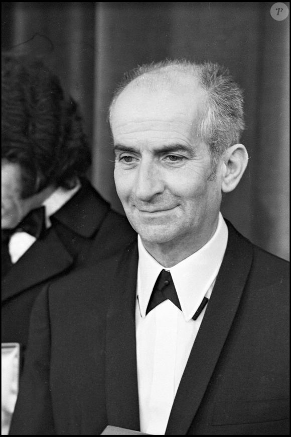 Archives – Louis de Funès à la remise des « Prix Triomphe du cinéma français » en 1971, agence BestImage