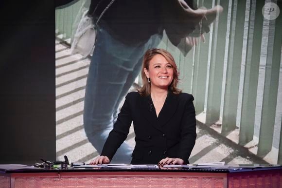 La première, c'est CNews, autre chaîne du groupe Canal+ pour lequel elle est toujours en contrat.

Exclusif - Pascale de La Tour du Pin, sur le plateau de l’émission « TPMP » présentée par C.Hanouna et diffusée en direct sur Youtube et sur toutes les box (SFR, FREE, Bouygues, MyCanal etc), Boulogne-Billancourt, France, le 17 mars 2025. © Jack Tribeca / Bestimage