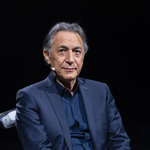 Richard Berry - Enregistrement de l'émission "La Chanson secrète 4", qui sera diffusée le 4 janvier 2020 sur TF1, à Paris. Le 17 décembre 2019
© Gaffiot-Perusseau / Bestimage