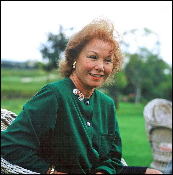 Archives - Nadine de Rothschild
AGENCE / BESTIMAGE