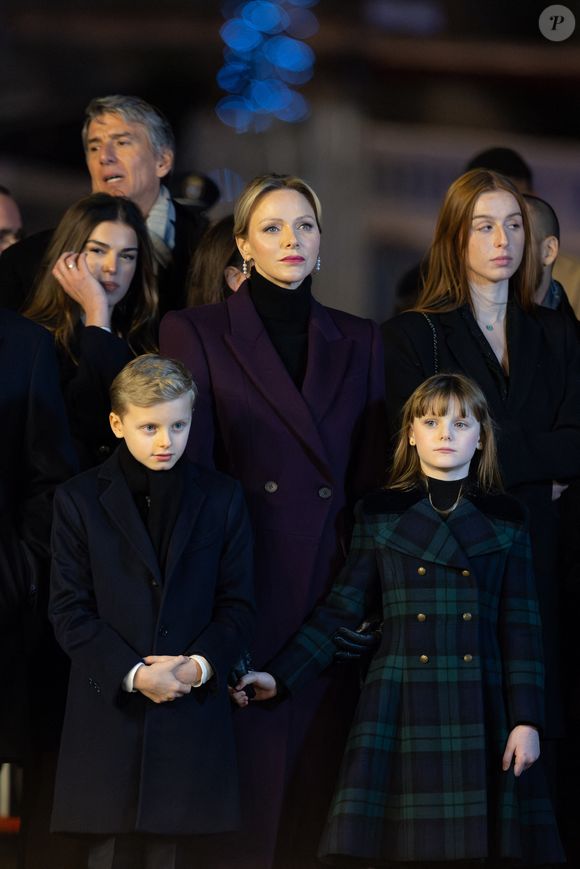 La princesse Charlène de Monaco, La princesse Gabriella de Monaco, comtesse de Carladès, Le prince Jacques de Monaco, marquis des Baux - La famille princière de Monaco lors de l'embrasement de la barque dans le cadre des célébrations de la Sainte-Dévote, Sainte Patronne de Monaco le 26 janvier 2024.

© Olivier Huitel / Pool Monaco / Bestimage