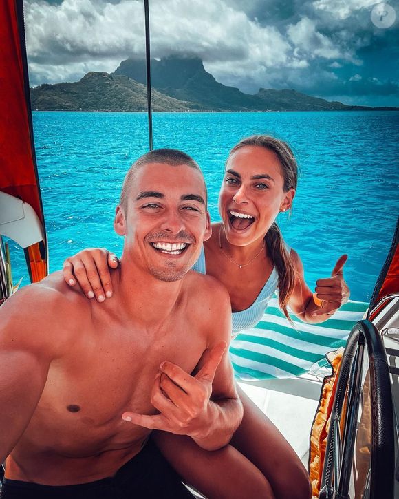 Thomas, ex-aventurier de "Koh-Lanta Fidji", s'est marié à sa compagne Adèle.