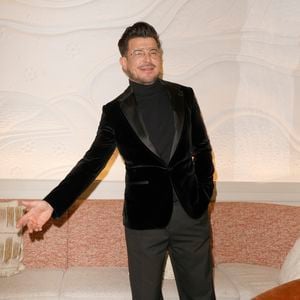 Cette annonce marque une nouvelle étape dans le parcours artistique de l'interprète, habitué à multiplier les expériences.
Vincent Niclo lors d'un dîner et d'une vente aux enchères caritative pour fêter Noël au restaurant "La Baia" à Paris, le dimanche 23 novembre 2025.
© Christophe Aubert via Bestimage