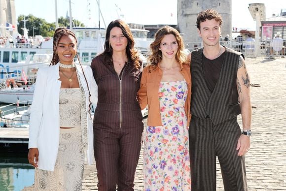 Samedi 14 juin, il a dit oui à son compagnon de longue date dans une petite commune de Loire-Atlantique. 

Johanna Boyer, Anne Decis, Marie Hennerez, Inaki Lartigue - Photocall de la série "Plus belle la vie" lors de la 26ème Edition du Festival de la Fiction de La Rochelle. Le 13 septembre 2024
© Patrick Bernard / Bestimage