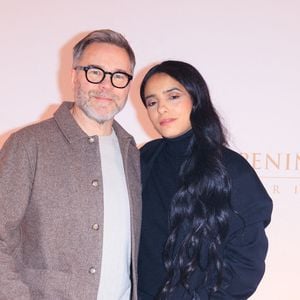 Guillaume de Tonquédec et Hafsia Herzi assistent à un photocall pour le Gala d'Hiver du Peninsula Paris, avec un cocktail dînatoire orchestré par le Chef Exécutif David Bizet et la Chef Pâtissière Anne Coruble à l'hôtel Peninsula à Paris, France le 27 novembre 2025. Photo by David Boyer/ABACAPRESS.COM