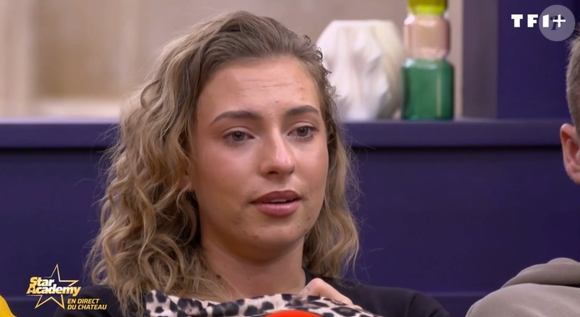 Parmi eux, Léa. Léa, candidate de la "Star Academy 2025" sur TF1.