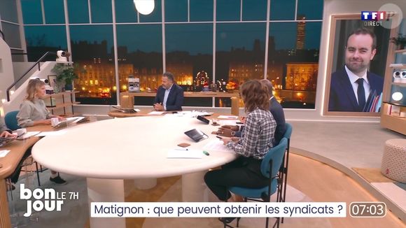 Ce mercredi 24 septembre 2025, Bruce Toussaint a pris l'antenne.

Incident en plein direct pour Bruce Toussaint dans "Bonjour !", sur TF1 mercredi 24 septembre 2025.