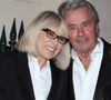 Malgré leur rupture, ils seront restés très proches.

Mireille Darc et Alain Delon au gala de l'IFRAD au Cirque d'Hiver à Paris, France, en septembre. Photo par Denis Guignebourg/ABACAPRESS.COM