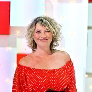 Exclusif - Cécile Bois - Enregistrement de l'émission "Vivement Dimanche prochain", présentée par M.Drucker et qui sera diffusée le 5 septembre sur France 2
© Guillaume Gaffiot / Bestimage