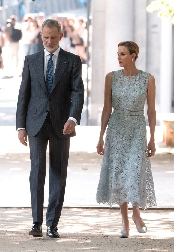 Le roi Felipe VI d'Espagne, la princesse Charlène de Monaco lors du 150ème anniversaire de l'établissement des premières relations diplomatiques entre l'Espagne et Monaco au Jardin botanique royal à Madrid le 1er juin 2026. LALO YASKY / BESTIMAGE