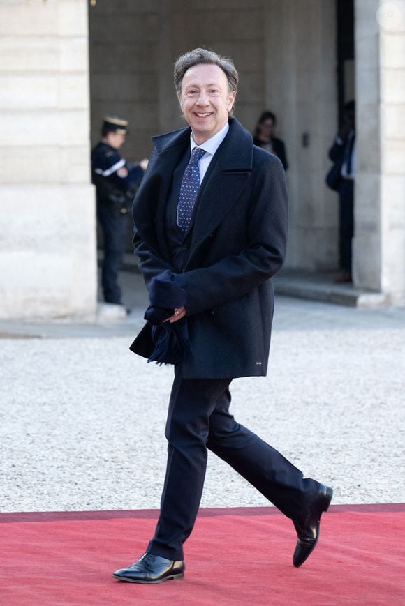 Stephane Bern se rend au palais présidentiel de l'Elysée pour assister à un dîner d'Etat en l'honneur du couple royal du Danemark, à Paris, France, le 31 mars 2025. Photo by David NIVIERE/ABACAPRESS.COM
