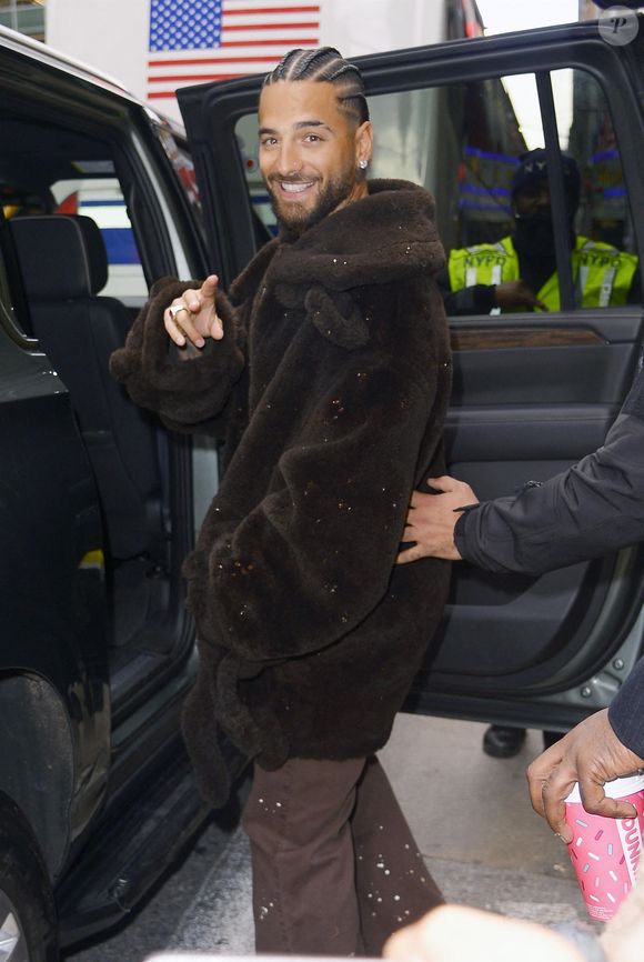 Le chanteur colombien Maluma sort d'un immeuble de bureaux à New York City.

Backgrid USA / Bestimage