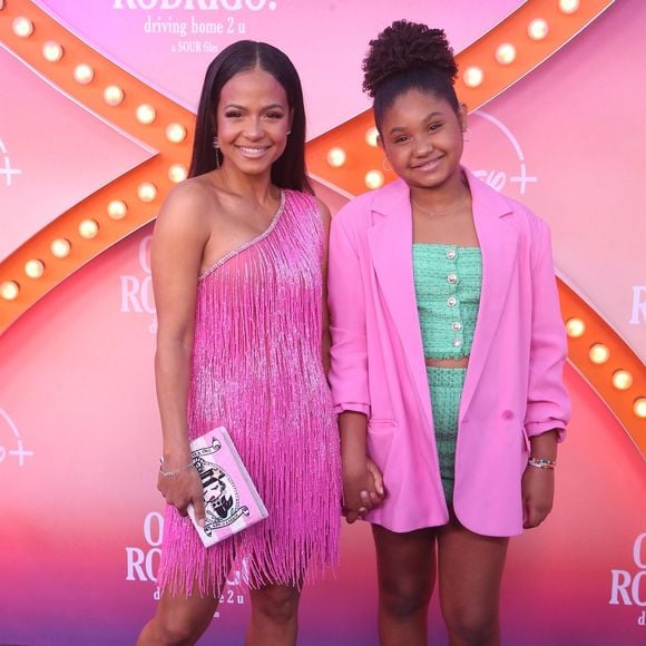 De son côté, Christina Milian a également partagé une vidéo de leur déjeuner en plein air, entourés de leur amis et de leurs enfants.

Christina Milian, Violet Madison Nash à la première de la série Disney + "Olivia Rodrigo: Driving Home 2 U (A Sour Film)" à Los Angeles, le 24 mars 2022.©Backgrid USA / Bestimage