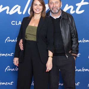 Julia Vignali et son mari Kad Merad - Avant-première du film "Finalement" de C. Lelouch qui fête son 87ème anniversaire au Grand Rex à Paris le 30 octobre 2024. © Pierre Perusseau/Bestimage