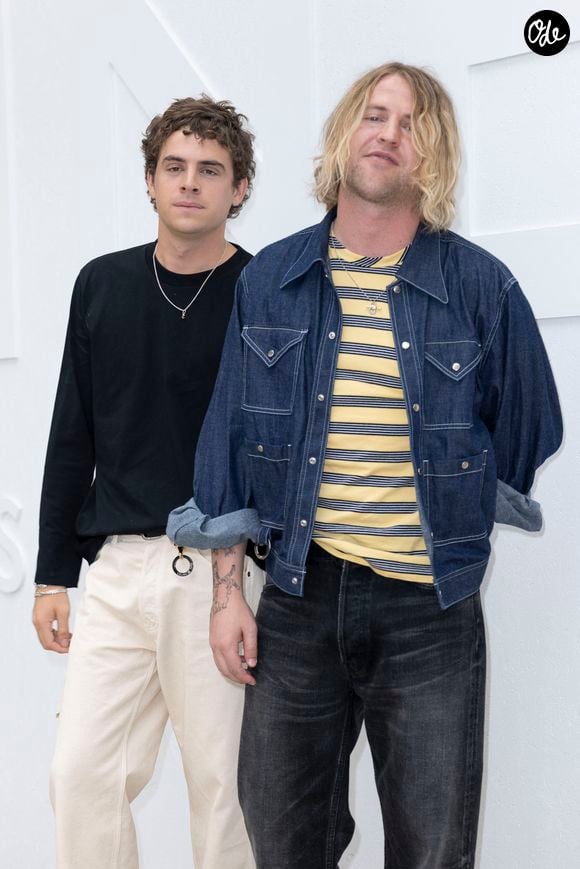 Exclusif - Otis Pavlovic et Royel Maddell - Photocall du défilé Celine "Collection Homme Prêt-à-Porter Printemps/Eté 2027" lors de la Fashion Week de Paris, le 27 juin 2026.

© Olivier Borde/Bestimage