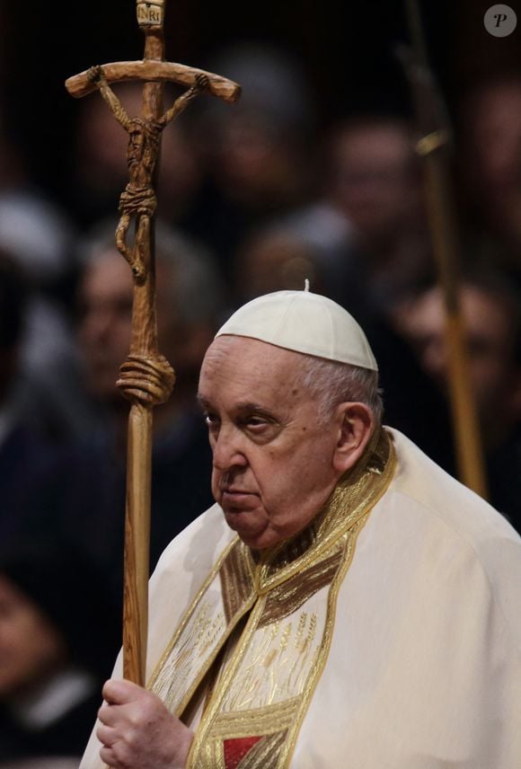 Le pape François préside la Sainte Messe à l'occasion de la fête de la Présentation du Seigneur et de la XXVIIe Journée mondiale de la vie consacrée dans la Basilique Saint-Pierre au Vatican le 2 février 2024.

 © Evandro Inetti/ZUMA Press Wire / Bestimage