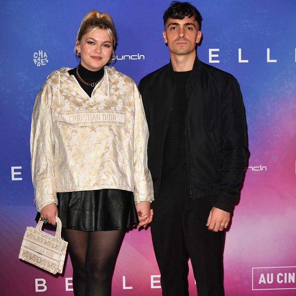 Louane et son compagnon Florian Rossi - Avant Première de " Belle " film animé japonais au Grand Rex à Paris le 6 décembre 2021 . © Veeren / Bestimage