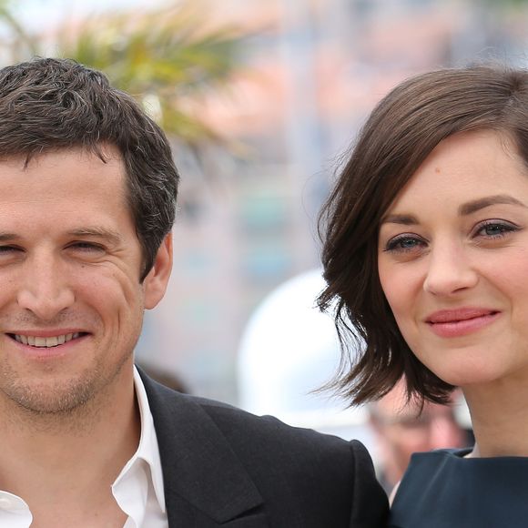 Être le fils de Guillaume Canet et Marion Cotillard peut-il être un avantage pour le jeune Marcel, dans ce métier ? "Non, je ne pense pas que ce soit un avantage, a expliqué le réalisateur des Petits mouchoirs, dans '50 minutes inside'. Je pense que ça peut être un inconvénient."

Guillaume Canet et Marion Cotillard - Photocall du film "Blood Ties" au 66ème Festival du Film de Cannes, le 20 mai 2013. BORDE-MOREAU / BESTIMAGE