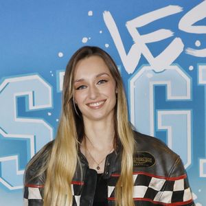 “Ma deuxième fille Emma a aussi eu un petit.” Toutes nos félicitations ! 

Emma Smet - Avant-première du film "Les SEGPA au ski" au cinéma Pathé Wepler à Paris le 18 décembre 2023. © Marc Ausset-Lacroix/Bestimage