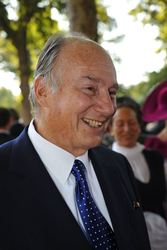 Le prince Karim Aga Khan au 90ᵉ Qatar Prix de l’Arc de Triomphe à l’hippodrome de Longchamp. AGENCE / BESTIMAGE