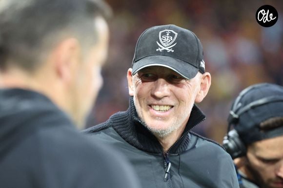 Eric Roy (entraîneur de Brest) lors du match RC Lens - Brest, 1re journée de Ligue 1, au stade Bollaert-Delelis, le 29 août 2025 - photo Laurent Sanson / PsnewZ / Bestimage