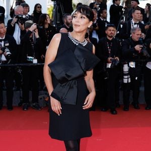 Leïla Bekhti a subjugué la foule.
Leïla Bekhti - Montée des marches du film " Histoires de la nuit " lors du 79ème Festival International du Film de Cannes, le 21 mai 2026. © Jacovides-Moreau / Bestimage
