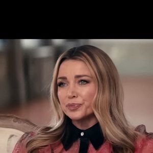 Elle explique avoir gardé ce second diagnostic secret.

Kylie Minogue dans les coulisses de la série documentaire Netflix. Backgrid UK/ Bestimage