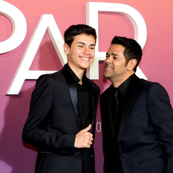 Des confidences rares, tout comme sa présence à l'antenne.

Jamel Debbouze et son fils Léon - Photocall des lauréats (press room) lors de la 49ème édition de la cérémonie des César à l'Olympia à Paris le 23 février 2024

Dominique Jacovides / Olivier Borde / Bestimage