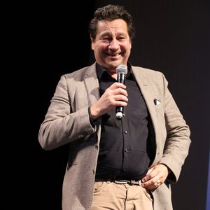 Laurent Gerra à la journée de pré ouverture du Festival du cinéma Français & gastronomie d'Aix-les-Bains le 2 juin 2025. Le festival se tient du 3 au 7 juin 2025 © Denis Guignebourg / Bestimage