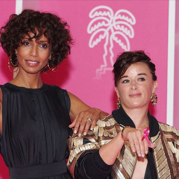 Actuellement en pleine promotion de son spectacle Héroïnes, Béatrice de La Boulaye a répondu aux questions de "Télé-Loisirs" à propos de la fin de la série "Tropiques Criminels"

Sonia Rolland et Beatrice de La Boulaye - 5ème soirée du 4ème Canneseries au Palais des Festivals à Cannes. (MPP / Bestimage).