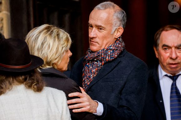 Evelyne Dhéliat, Gilles Bouleau - Sorties des obsèques de Jean-Pierre Pernaut en la Basilique Sainte-Clotilde à Paris, France, le 9 mars 2022. © Cyril Moreau/Bestimage