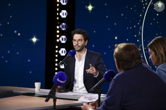 Exclusif - Thomas Isle et Anissa Haddadi fêtent la 500 ème de Culture et Média sur Europe 1, le 23 janvier 2026. 

Photo : Jack Tribeca / Bestimage