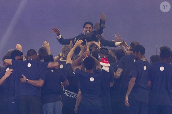 Nasser al-Khelaïfi (président du PSG) - Les joueurs du PSG célèbrent leur titre de Champion d'Europe au Parc Des Princes à Paris, le 1er juin 2025.
© Cyril Moreau/Bestimage