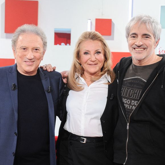 Exclusif - Michel Drucker, Sheila et Jean-Jacques Daran  - Enregistrement de l'émission Vivement dimanche au studio Rive Gauche, le 21 mars 2025, présentée par M.Drucker et diffusée sur France 3 le 30 mars 2025. 
© Guillaume Gaffiot / Bestimage