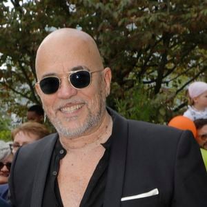 Pascal Obispo I - Inauguration de la place Line Renaud a Rueil-Malmaison le 22 Juin 2024.
© Jlppa / Bestimage